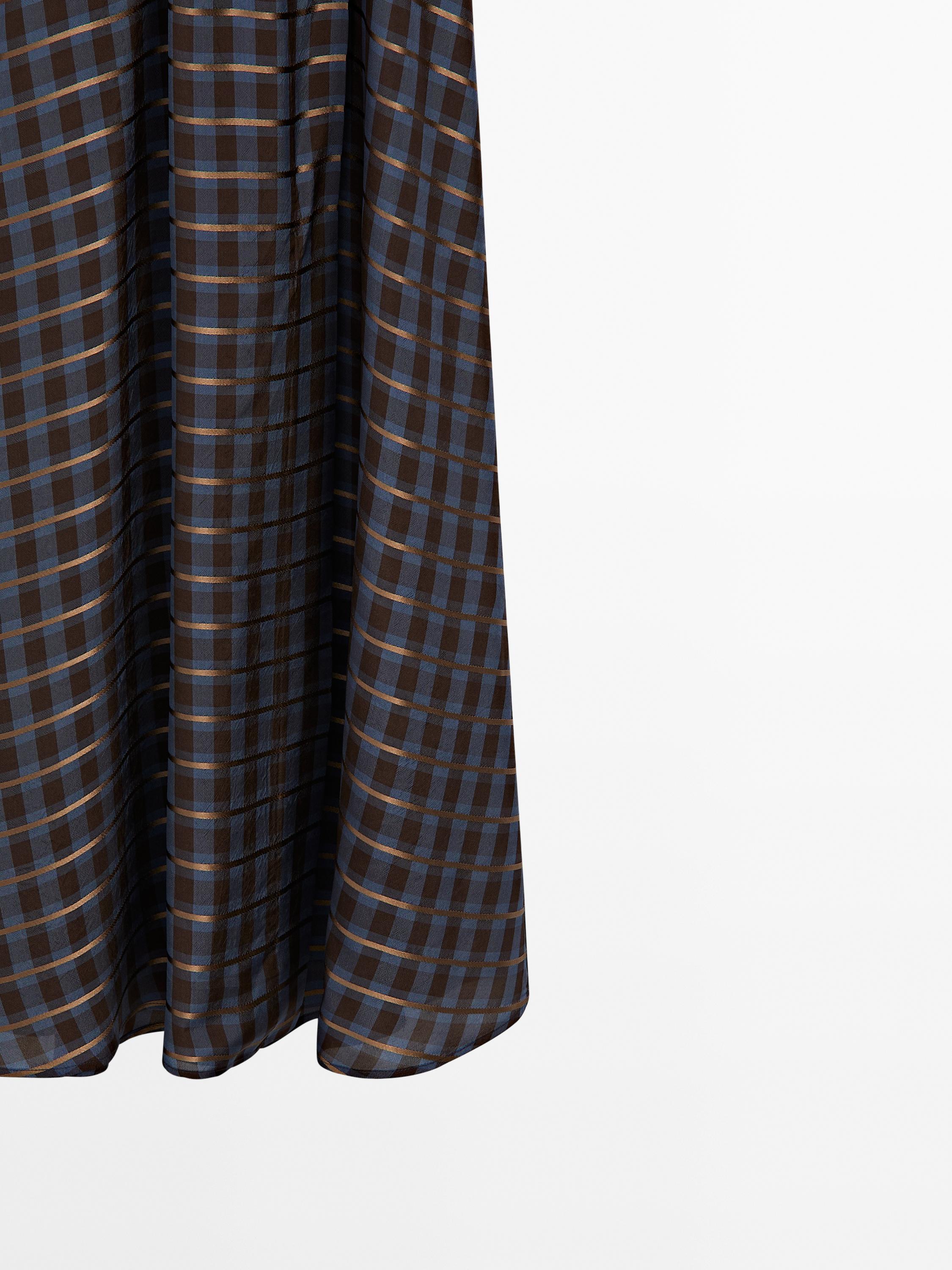 Robe longue ample imprimée à encolure américaine